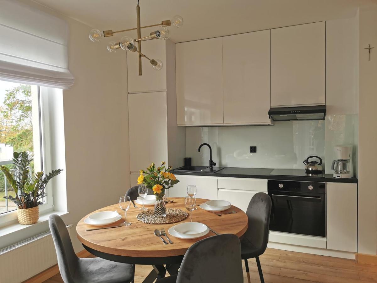 Apartamenty Wybrzeze Laguna ウストロニエ・モルスキエ エクステリア 写真